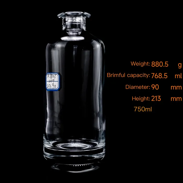 Super flint material popular 700ml 750ml shape glass liquor bottles for whisky vodka